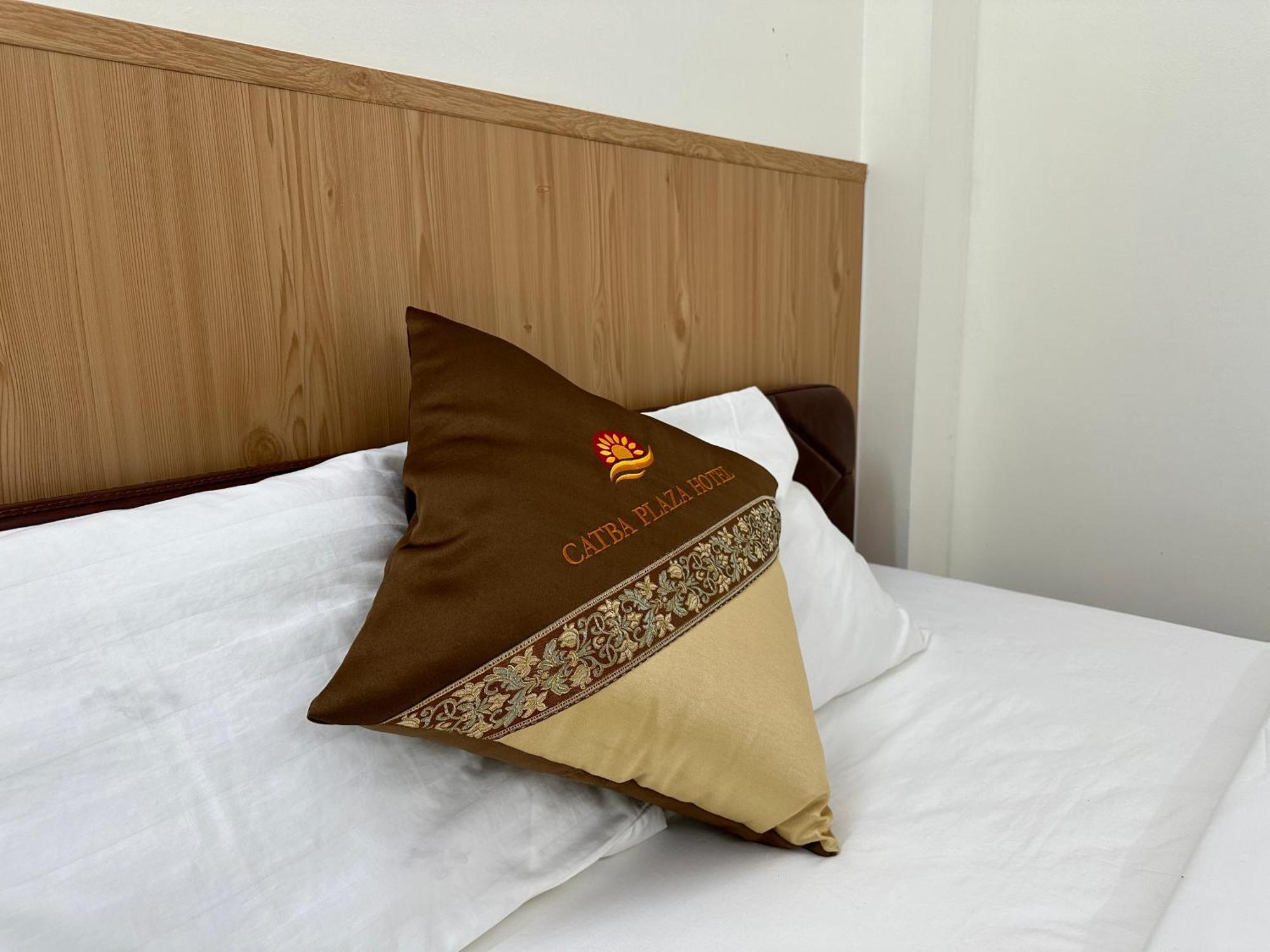 Cat Ba Plaza Hotel Dong Khe Sau Ngoại thất bức ảnh
